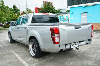 2022 Isuzu D-Max 1.9 S Cab-4