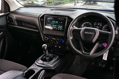 2022 Isuzu D-Max 1.9 S Cab-4