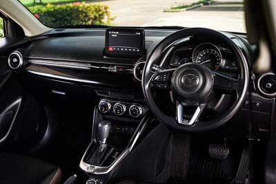 2022 Mazda 2 1.3 C