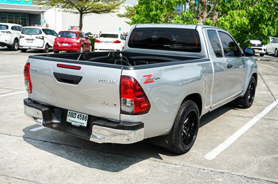 2024 Toyota HILUX REVO 2.4 Smart Cab Z Edition Entry