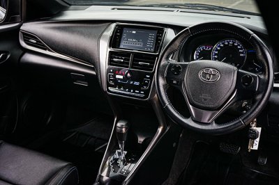 2022 Toyota Yaris 1.2 Sport