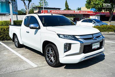 2020 Mitsubishi Triton 2.5 GLX Mega Cab
