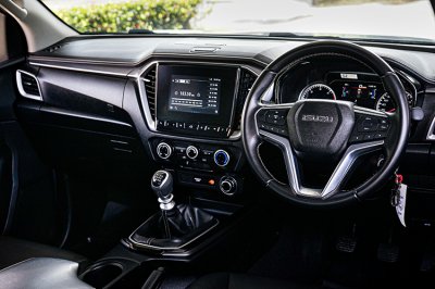 2023 ISUZU D-MAX  V-CROSS SPACECAB 3.0 Ddi Z