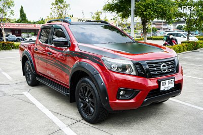 2019 Nissan NP 300 Navara 2.5 Double Cab Calibre E Black Edition Pickup