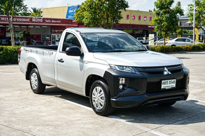 2022 Mitsubishi Triton 2.5 GL Single Cab