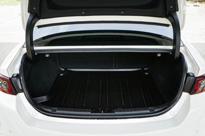 2020 Mazda 3 2.0  SP Sedan