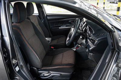 2016 Toyota YARIS 1.2  G Hatchback