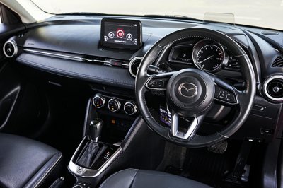 2020 Mazda 2 1.3 S Leather