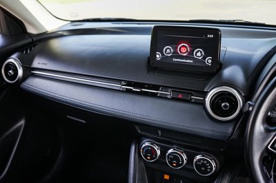 2020 Mazda 2 1.3 S Leather