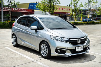 2018 Honda JAZZ 1.5  S Hatchback