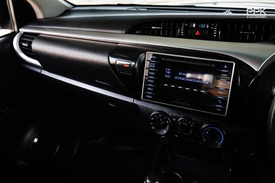 2019 Toyota HILUX REVO 2.4 Double Cab E Prerunner Pickup