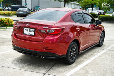 2016 Mazda 2 1.3  High Connect Sedan