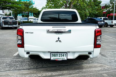 2020 Mitsubishi Triton 2.5 Mega Cab GLX