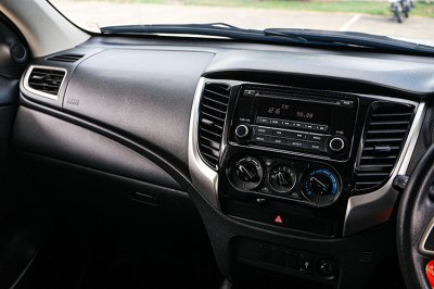 2020 Mitsubishi Triton 2.5 Mega Cab GLX