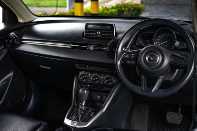 2020  MAZDA2 1.3 Sport E