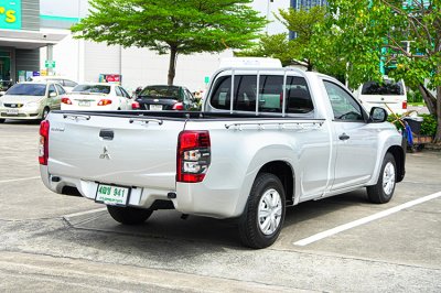 2022 Mitsubishi Triton 2.5 GL Single Cab