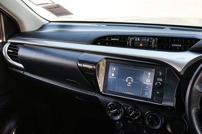 2021 Toyota HILUX REVO 2.4 Smart Cab Z Edition Mid