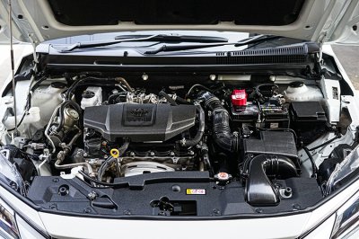 2023 Toyota Yaris Ativ 1.2  Premium Luxuy