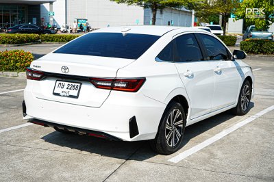 2023 Toyota Yaris Ativ 1.2 Premium Sedan