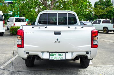 2022 Mitsubishi Triton 2.5 GL Single Cab