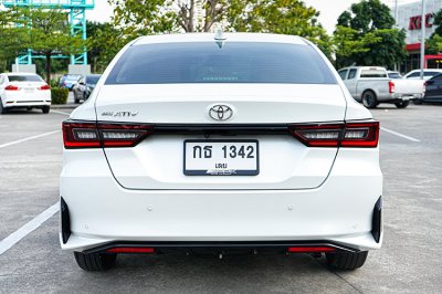 2023 Toyota Yaris Ativ 1.2  Premium Luxuy