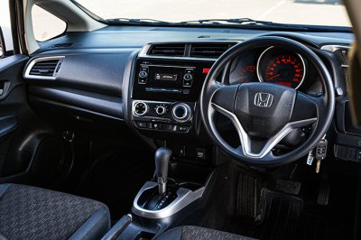 2016 Honda JAZZ 1.5 S