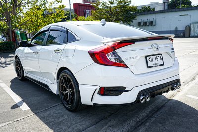 2021 Honda CIVIC 1.8 FC EL