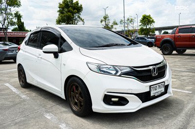 2018 Honda JAZZ 1.5  V Hatchback