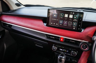 2023 Toyota Yaris Ativ 1.2  Premium Luxuy