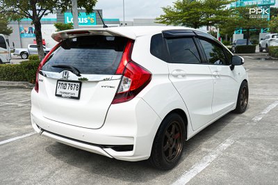 2018 Honda JAZZ 1.5  V Hatchback