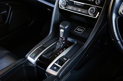 2021 Honda CIVIC 1.8 FC EL