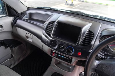 2011 Mitsubishi Triton 2.4 GL Single Cab CNG