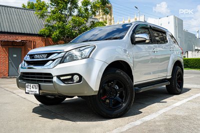 2015 Isuzu MU-X 3.0  DVD SUV