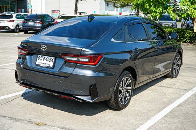 2025 Toyota Yaris Ativ 1.2 Premium Sedan