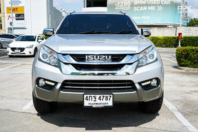 2015 Isuzu MU-X 3.0  DVD SUV