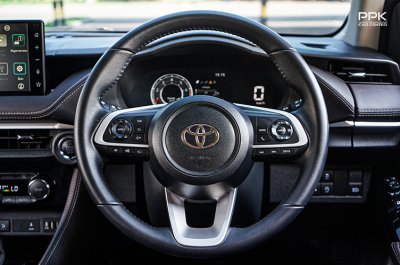 2025 Toyota Yaris Ativ 1.2 Premium Sedan