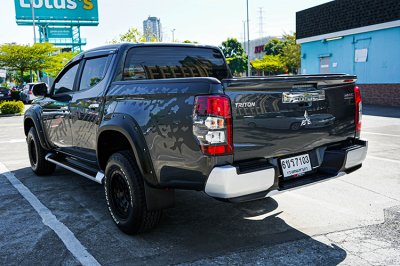 2020 Mitsubishi Troton 2.4 GLX Plus Double Cab