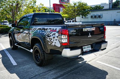 2020 Mitsubishi Triton 2.4 Mega Cab GT Plus