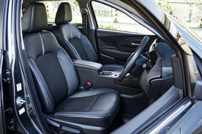 2025 Toyota Yaris Ativ 1.2 Premium Sedan