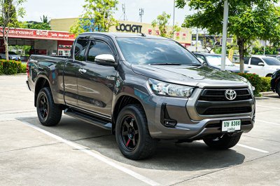 2020 Toyota HILUX REVO 2.4 Smart Cab Prerunner Entry Pickup