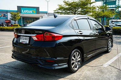 2017 Honda City 1.5 V+
