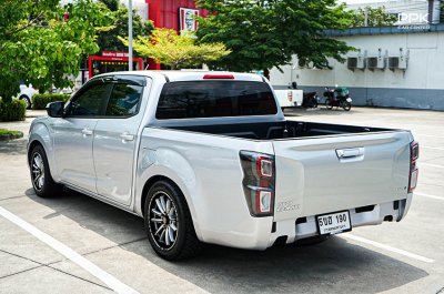 2022 Isuzu D-MAX 1.9 Cab-4  S