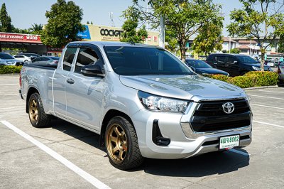 2022 Toyota Hilux Revo 2.4 Z Edition Entry Smart Cab
