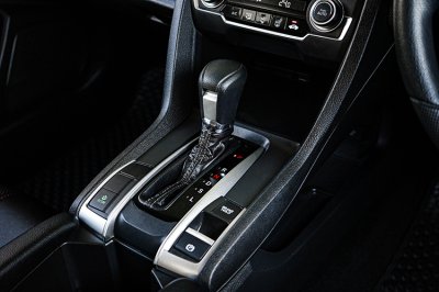 2021 Honda CIVIC 1.8 E