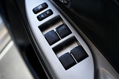 2014 Toyota YARIS 1.2 G