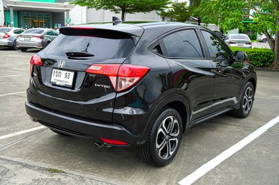 2016 Honda HR-V 1.8 E SUV