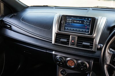 2014 Toyota YARIS 1.2 G