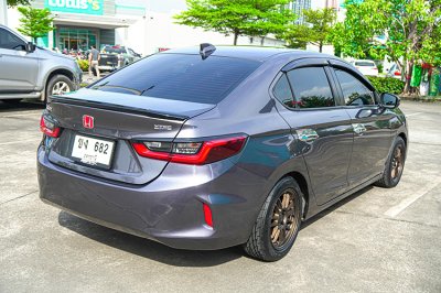 2021 Honda City 1.0 V