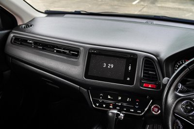 2016 Honda HR-V 1.8 E SUV