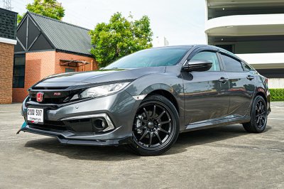 Honda CIVIC 1.8 FC E Sedan